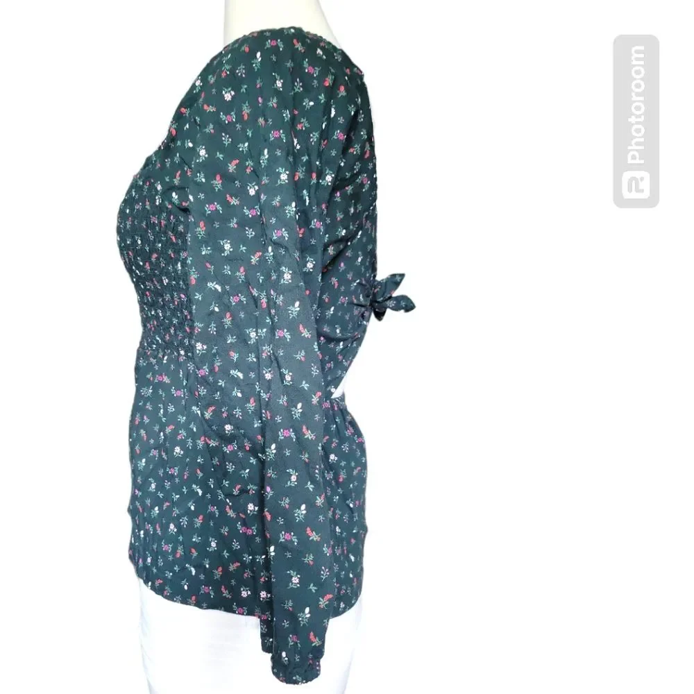 OLD NAVY Green Floral Blouse